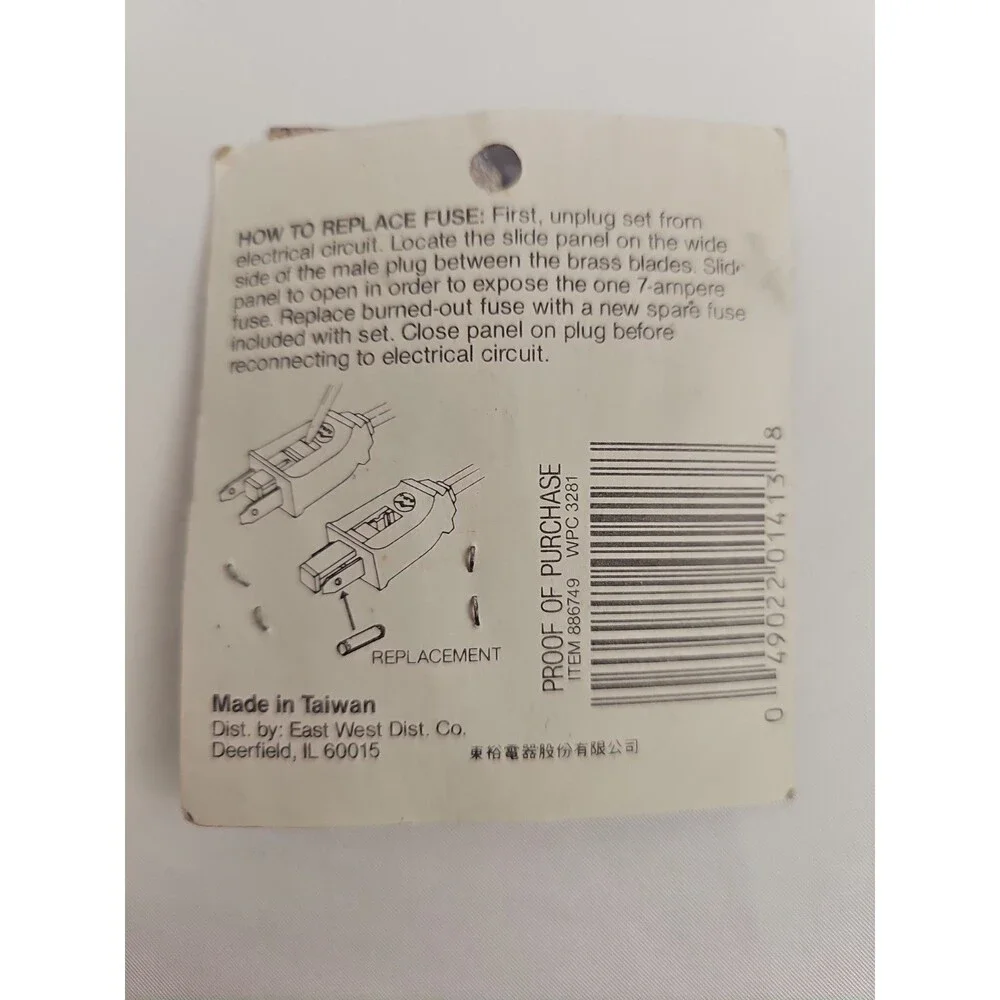 Joy Brite Replacement 7 Amp Christmas Light Fuses 2 Pack C7½ C9¼ NIP Descriptio